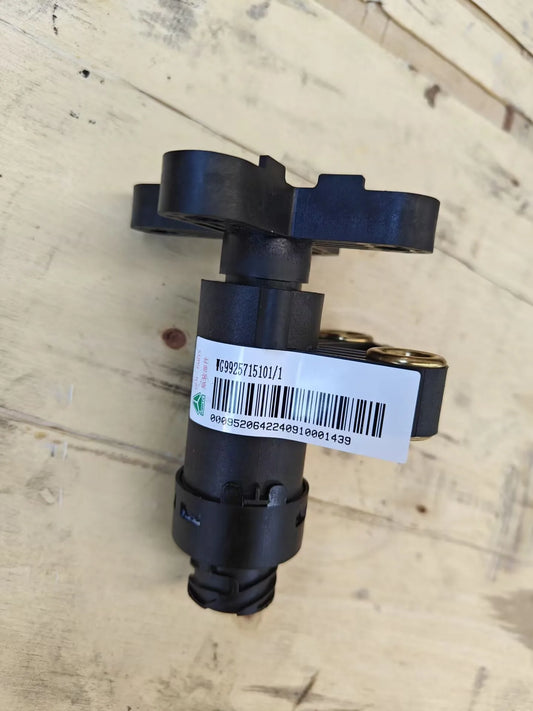 SINOTRUK HOWO T7H Truck ECAS Height Sensor WG9925715101 Truck Electronics and Electrical Systems