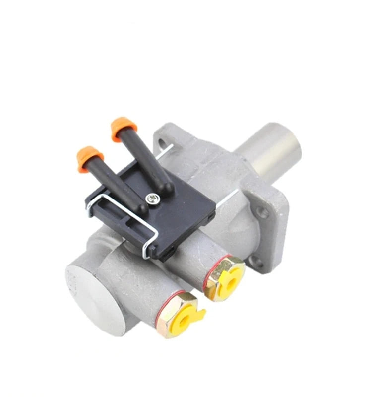 L0255000021A0 Foton Aumark FL2400 Brake Master Cylinder