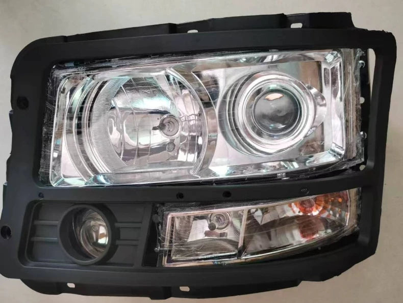 Shacman F3000 Parts Body Parts Front Head Lamp DZ93189723020