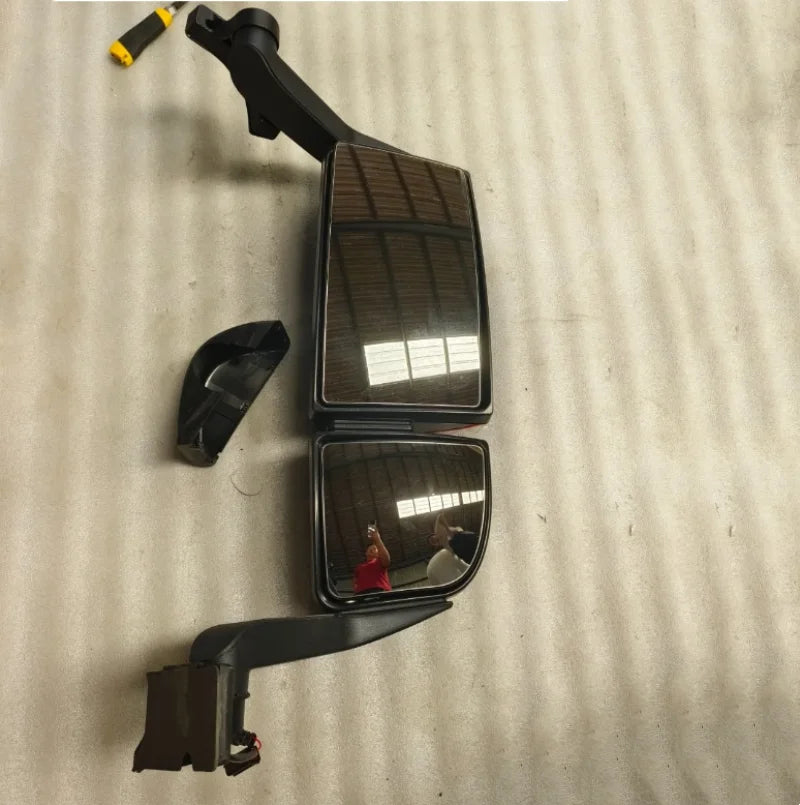 712W63730-6005 SITRAK C7 Right Side Mirror Assy