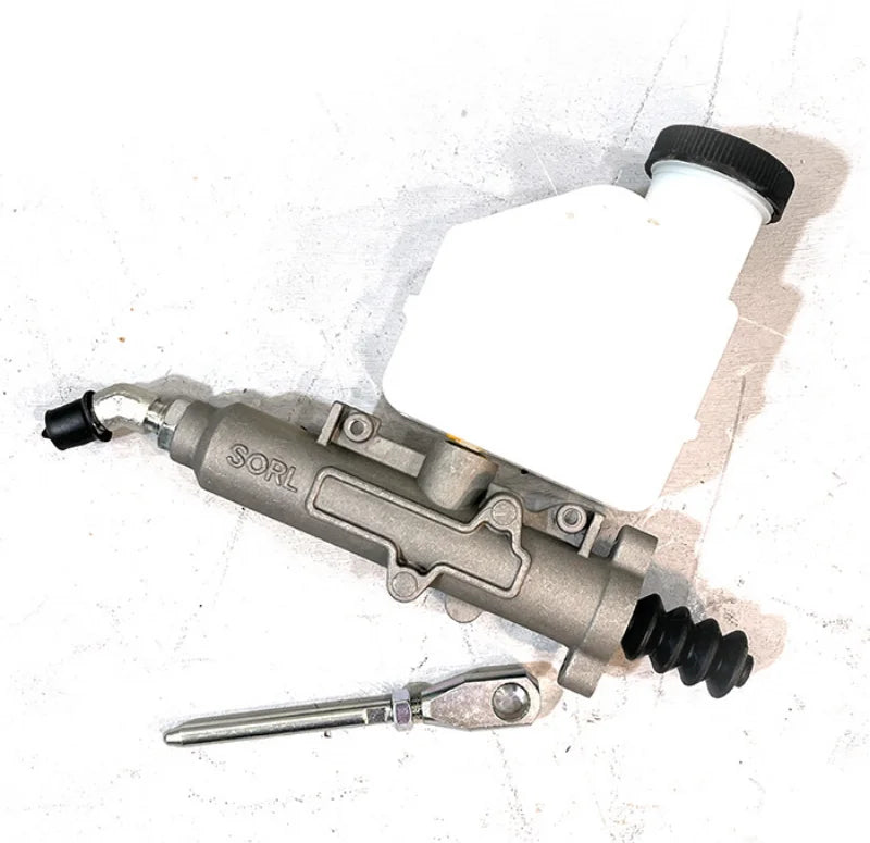 1602110-76W/B FAW J6 Clutch Main Cylinder