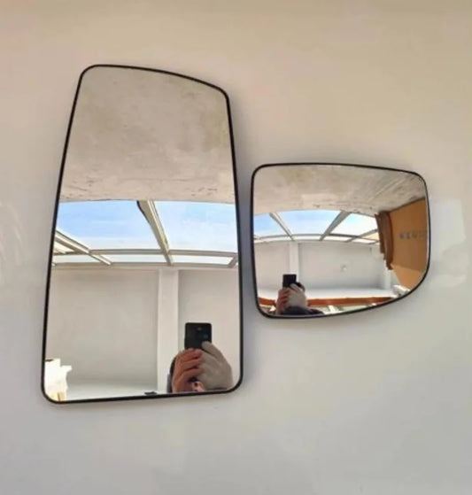 WG1671770060+001/1 HOWO NX Right Mirror Assembly - Heated, Signal-Ready Visibility