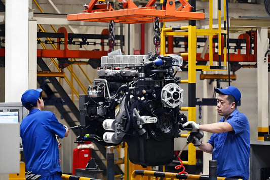 A Behind-the-Scenes Journey: Customers Visit Our Factory for Engine Procurement