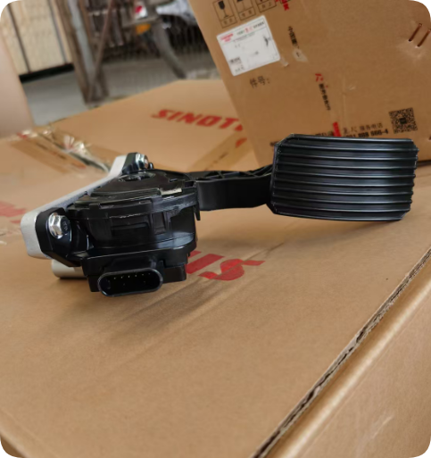 SINOTRUK HOWO T5G T7H Electronic Accelerator Pedal 811W25970-6103