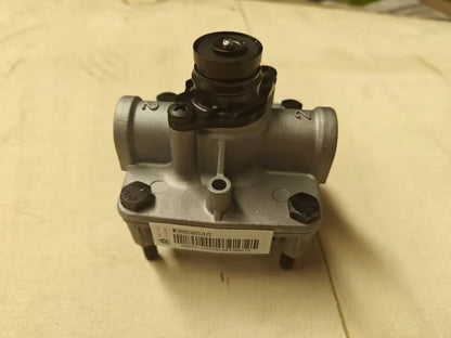 SINOTRUK Howo WG9000360524 Truck Brake Relay Valve High-quality Component for Truck Brakes