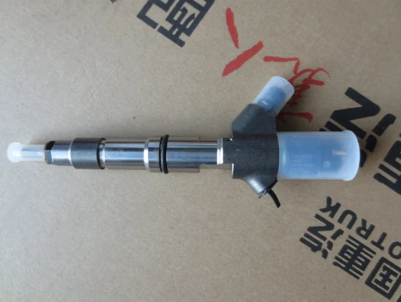 SINOTRUK Howo Engine Fuel Injector VG1034080002 for Howo 3812014p 0445120446 Injector