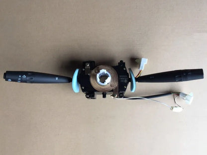 SHACMAN Spare Parts M3000 Combination Switch DZ96189584636
