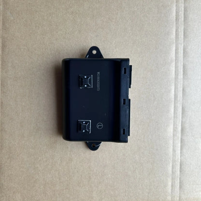 HOWO TX SITRAK Driver Side Door Control Unit WG1664332073