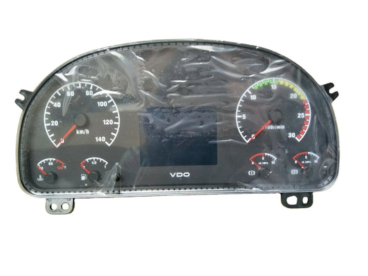 Dashboard Sinotruk Howo Parts Combination Instrument WG9719581018